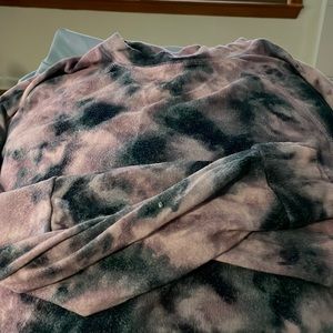 Tie died light weight sweater